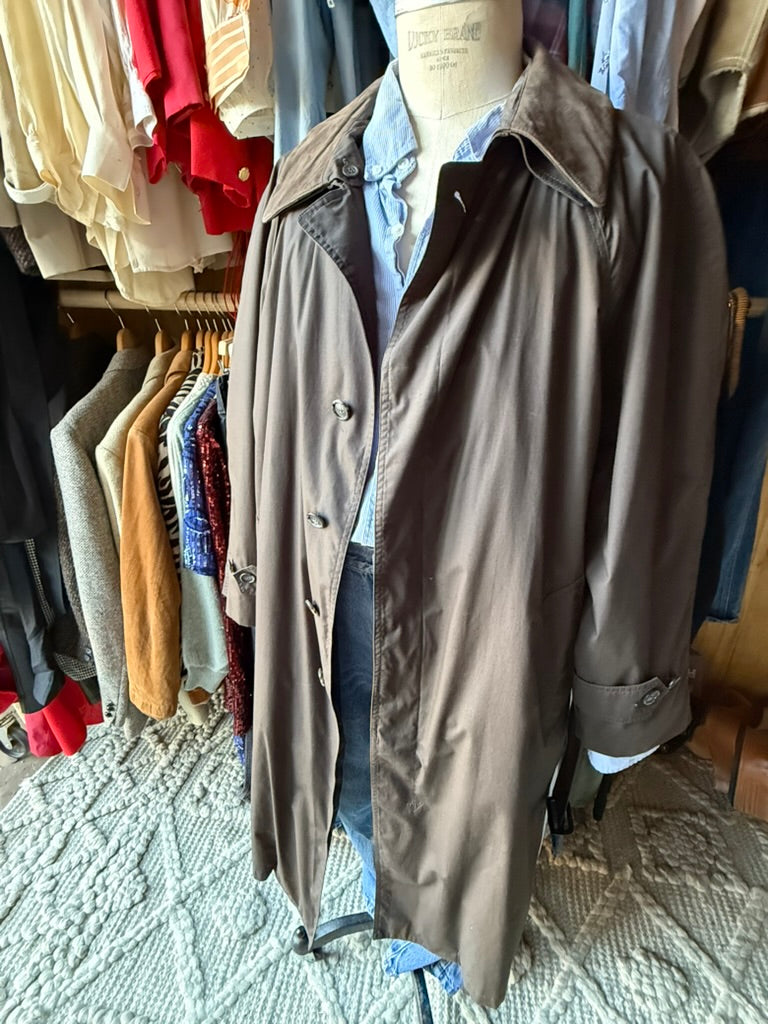 London Fog Trench Coat, 40 short