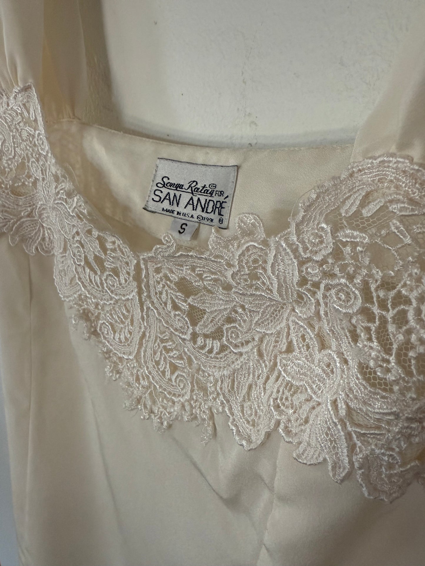 Lace tank top