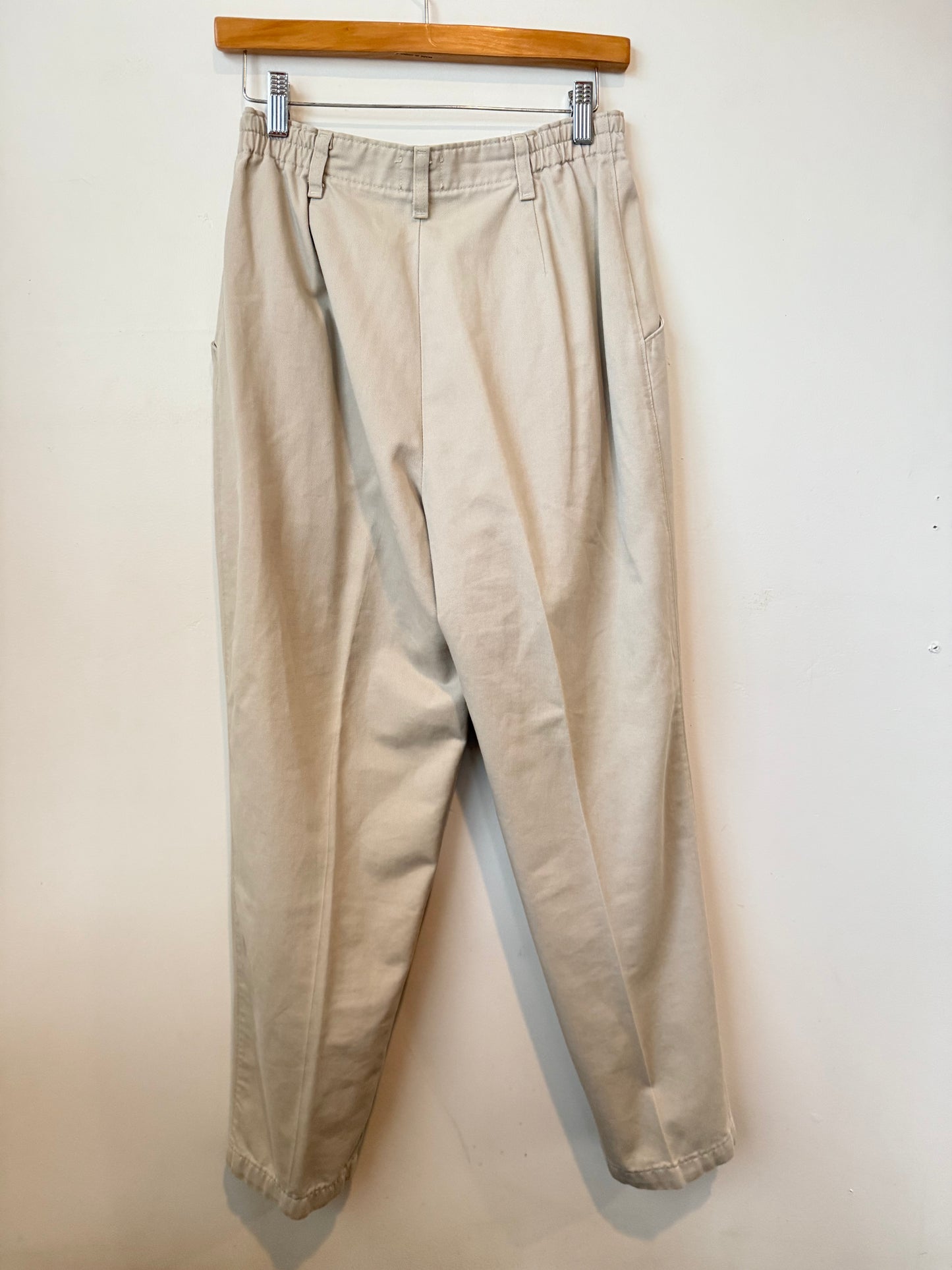 Lee Pleated khaki's