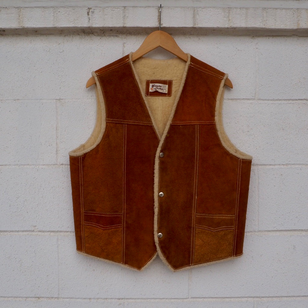 Suede vest w Sherpa lining