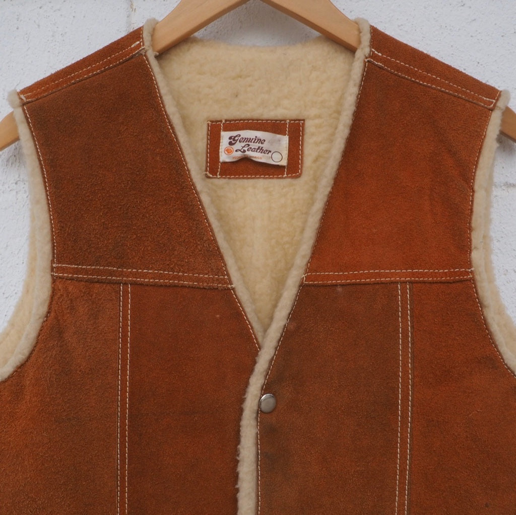 Suede vest w Sherpa lining