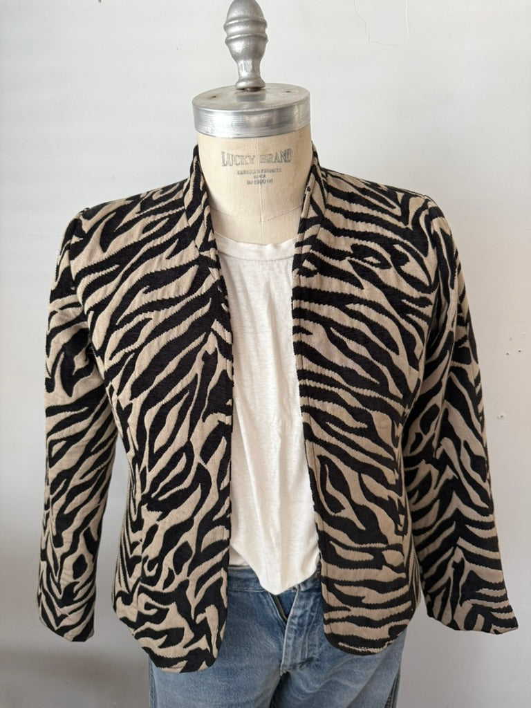 Jaquared zebra print blazer