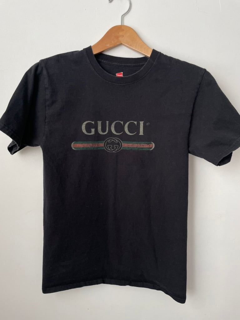 Gucci Bootleg t-shrt - size small, $24