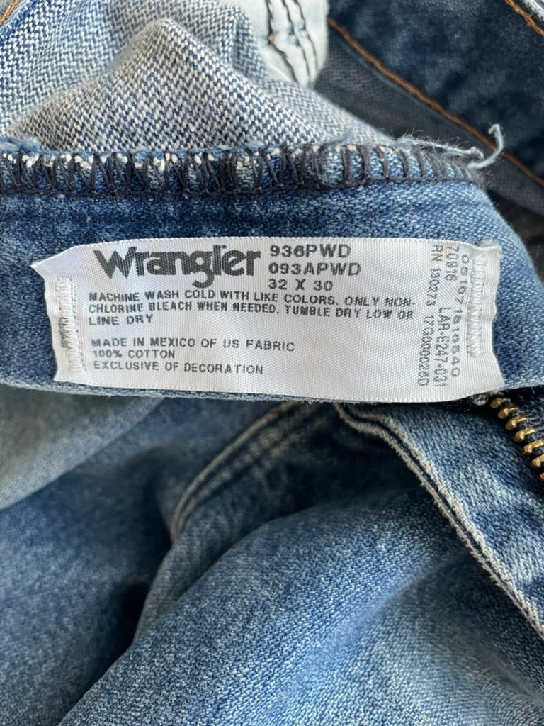 Wrangler straight leg denim, 32x30 - $64