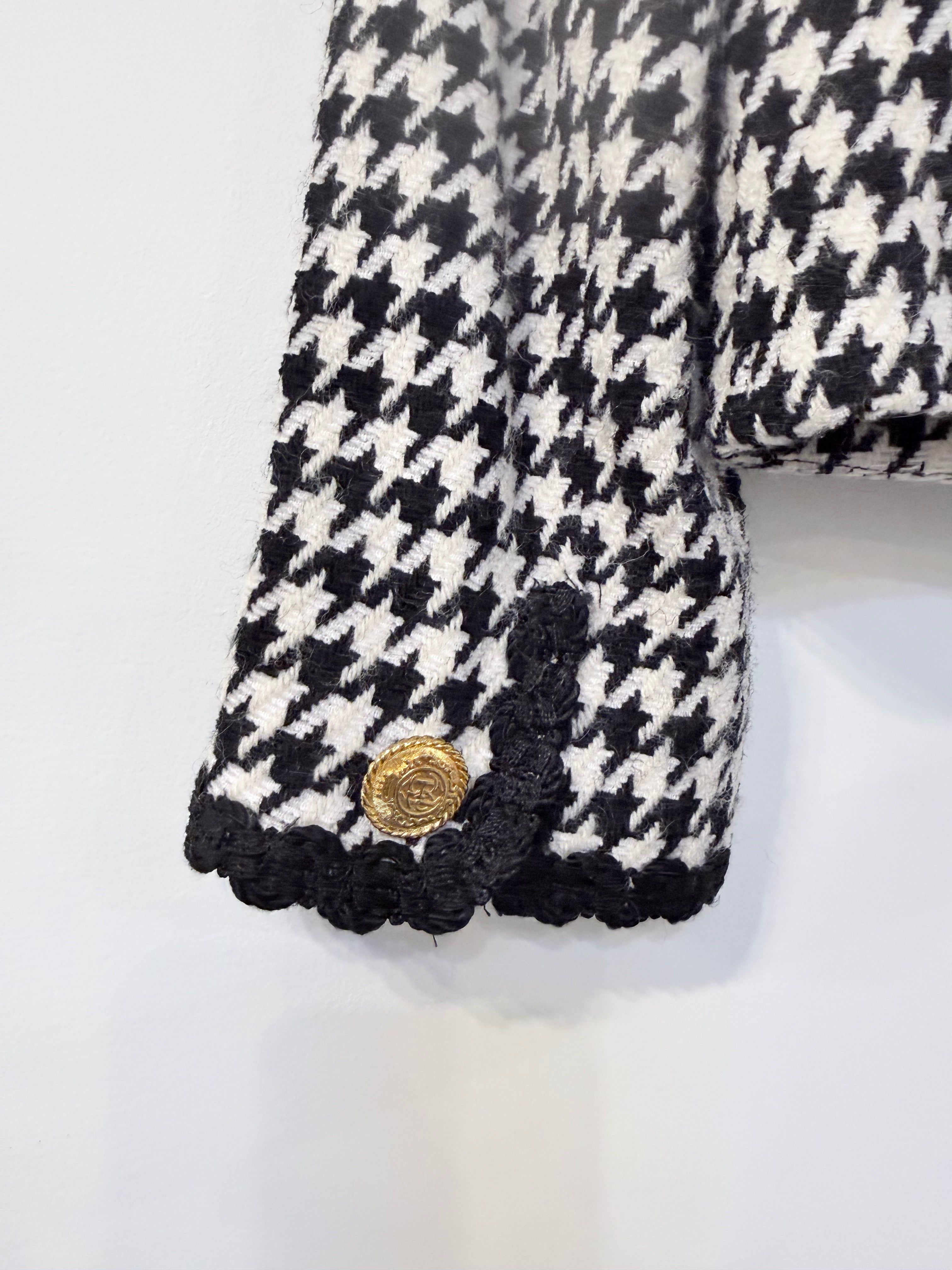 90's Houndstooth Cropped Blazer