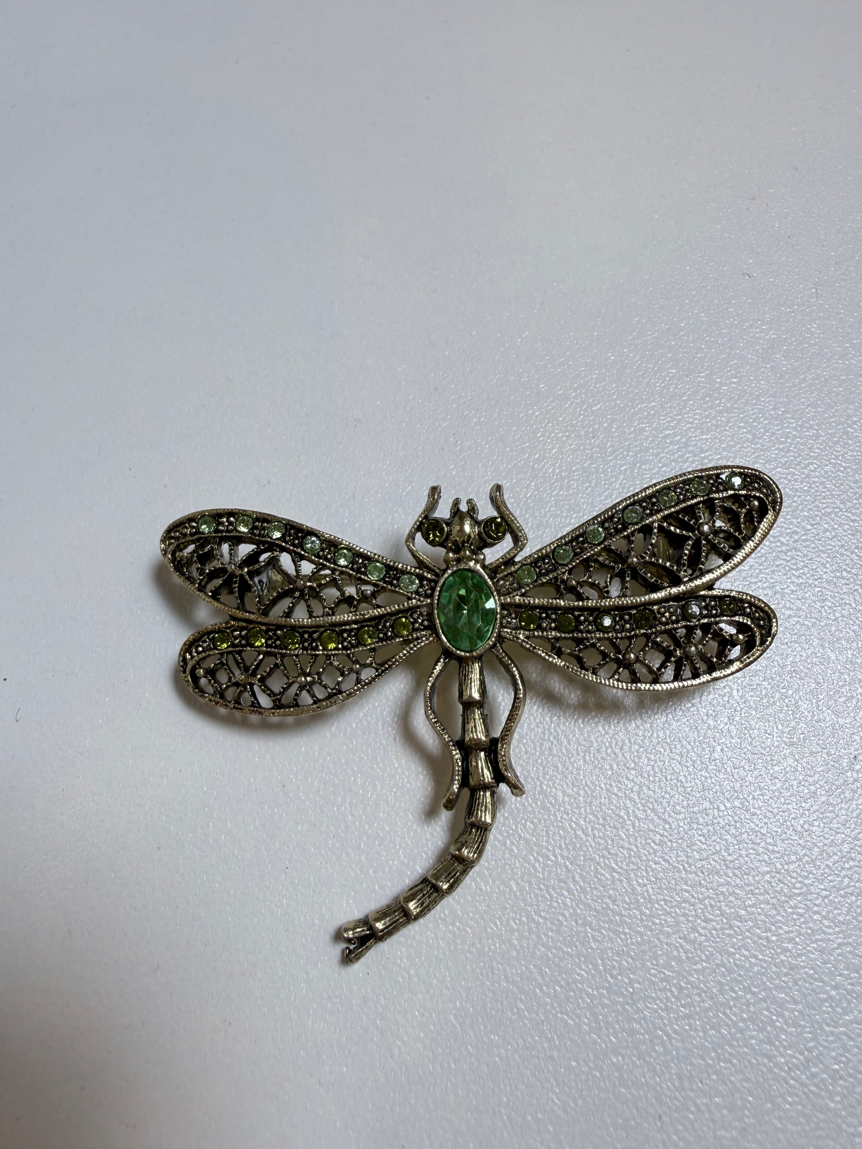 Dragon fly broach