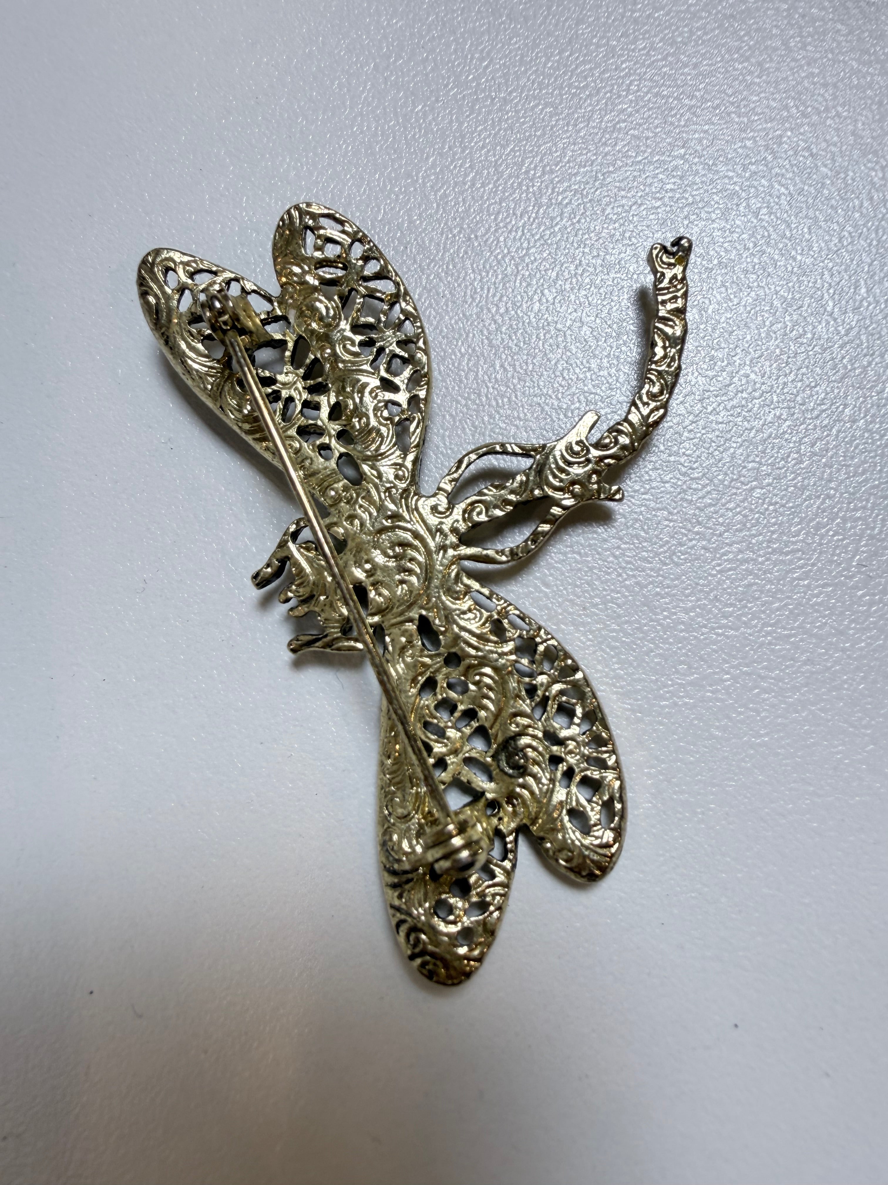 Dragon fly broach