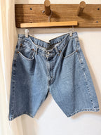 Levi 505's denim jorts -