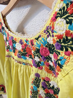 Puebla - style dress
