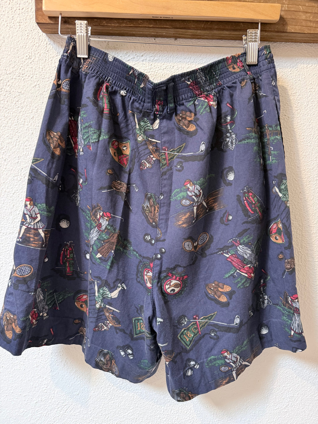 Vintage Sportswear golf-print shorts