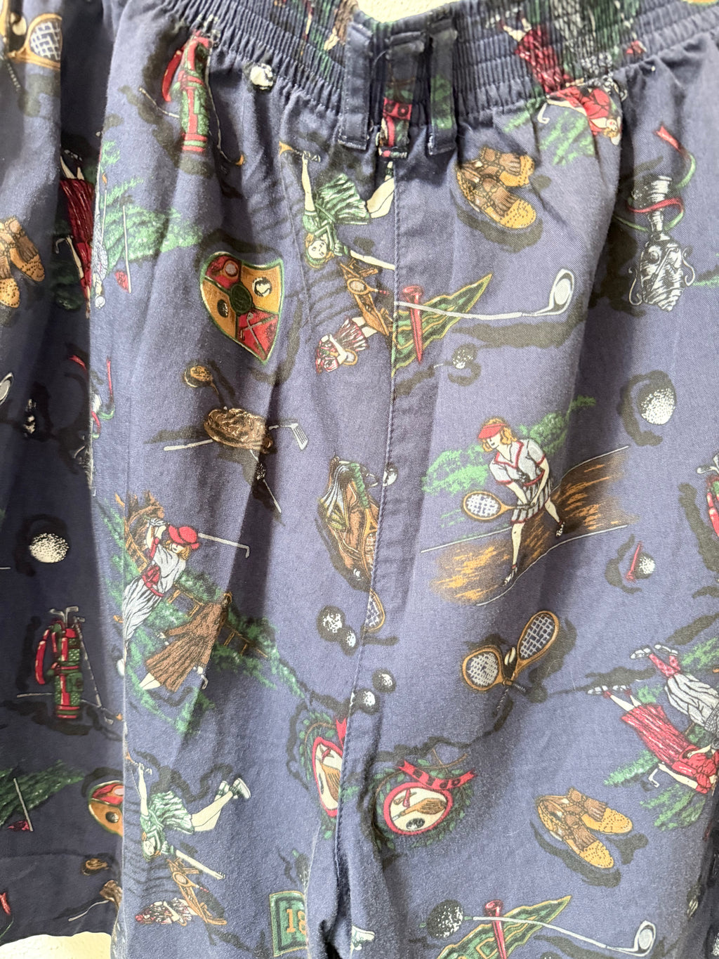 Vintage Sportswear golf-print shorts