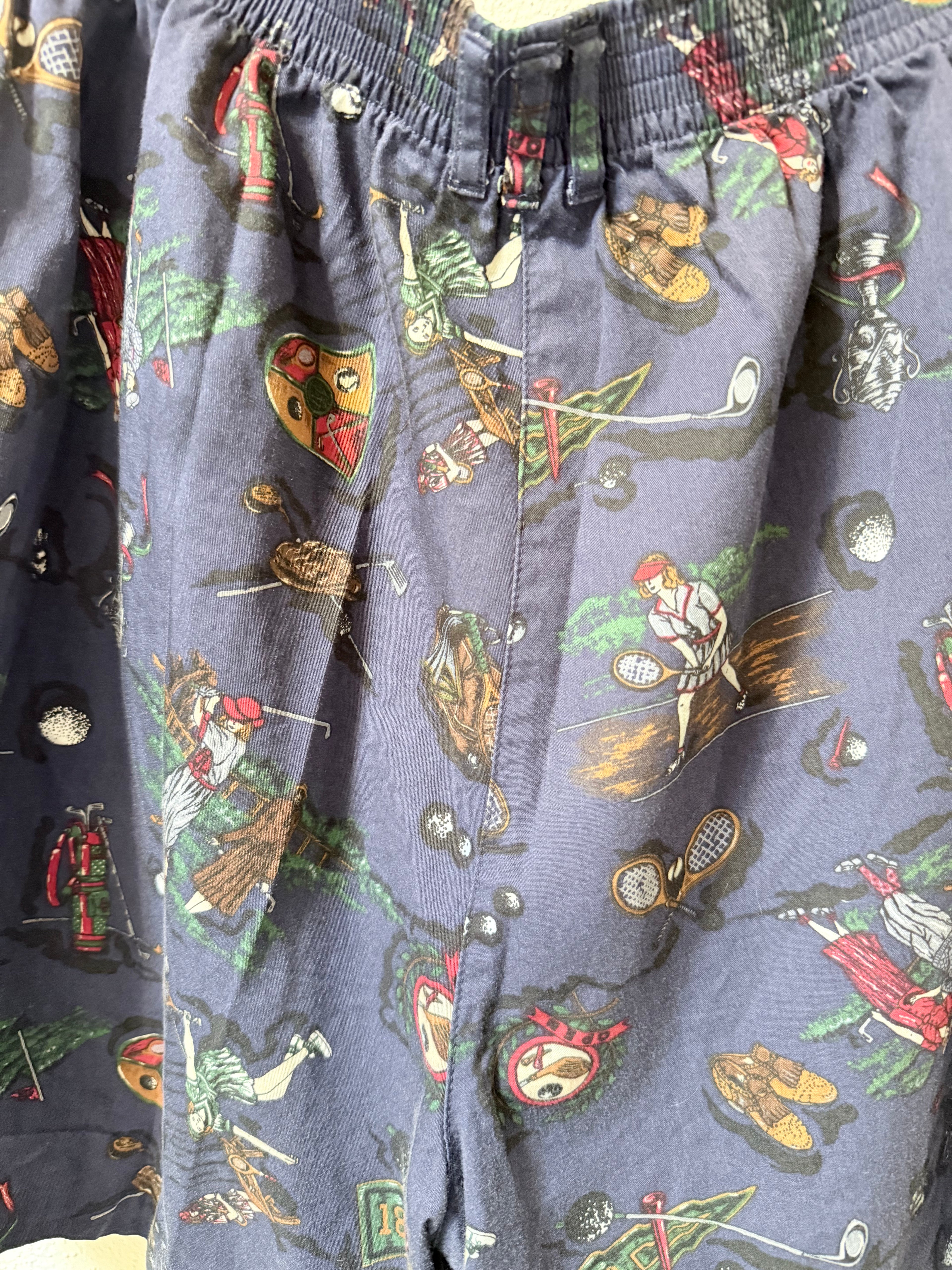 Vintage Sportswear golf-print shorts