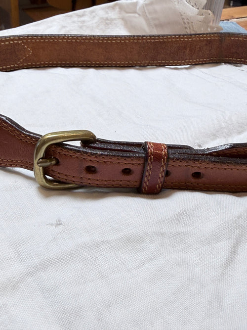 Vintage feather leather brown belt