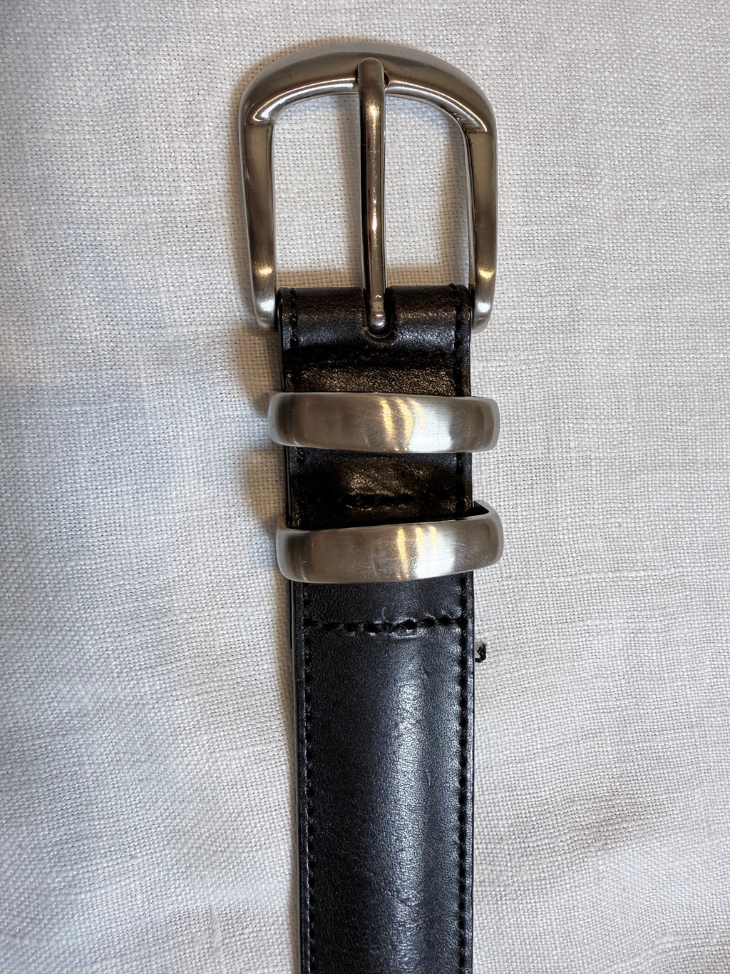 Black leather belt, silver haedware