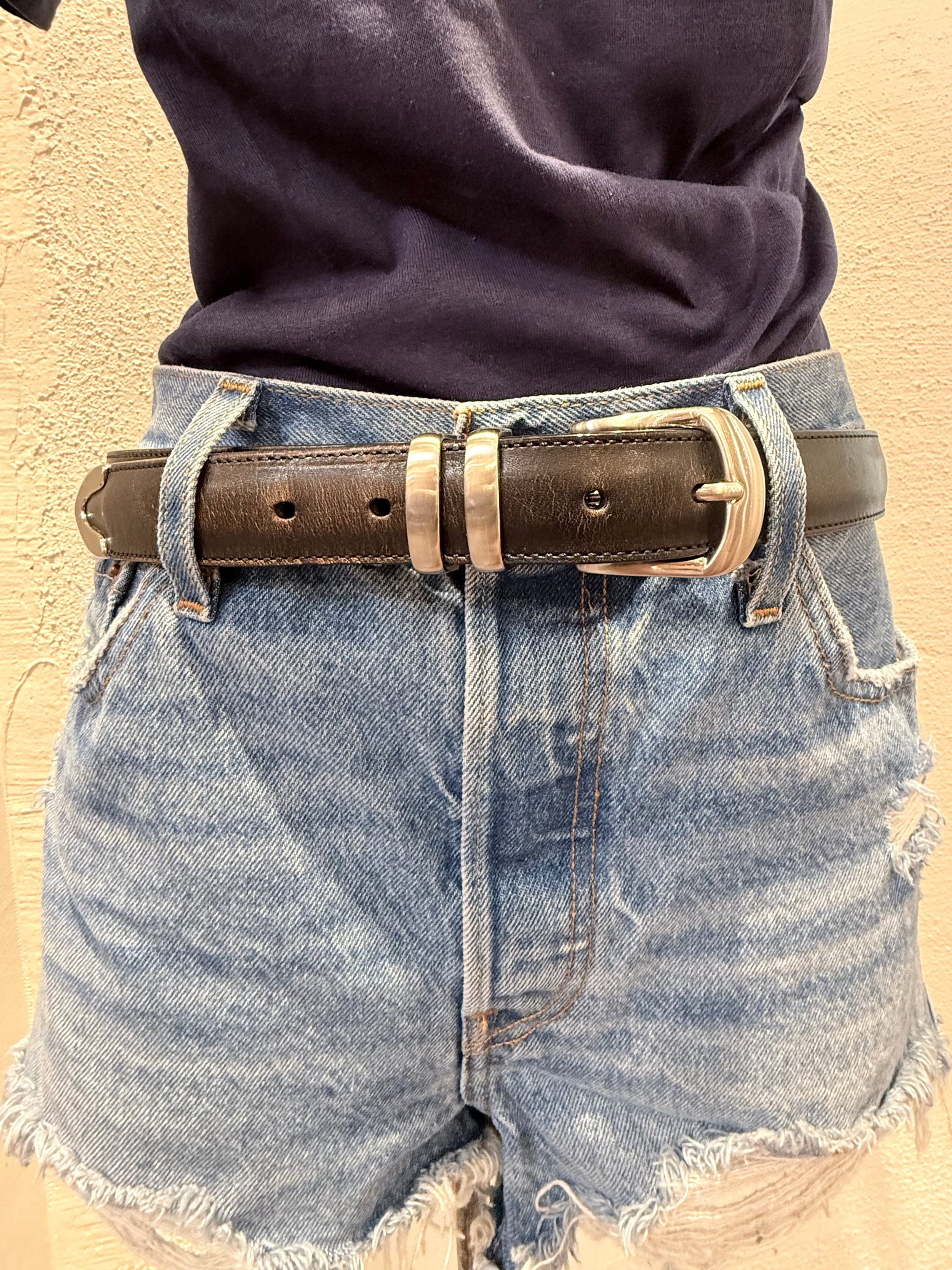 Black leather belt, silver haedware