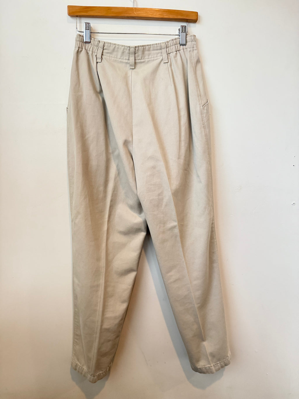 Lee Pleated khaki's